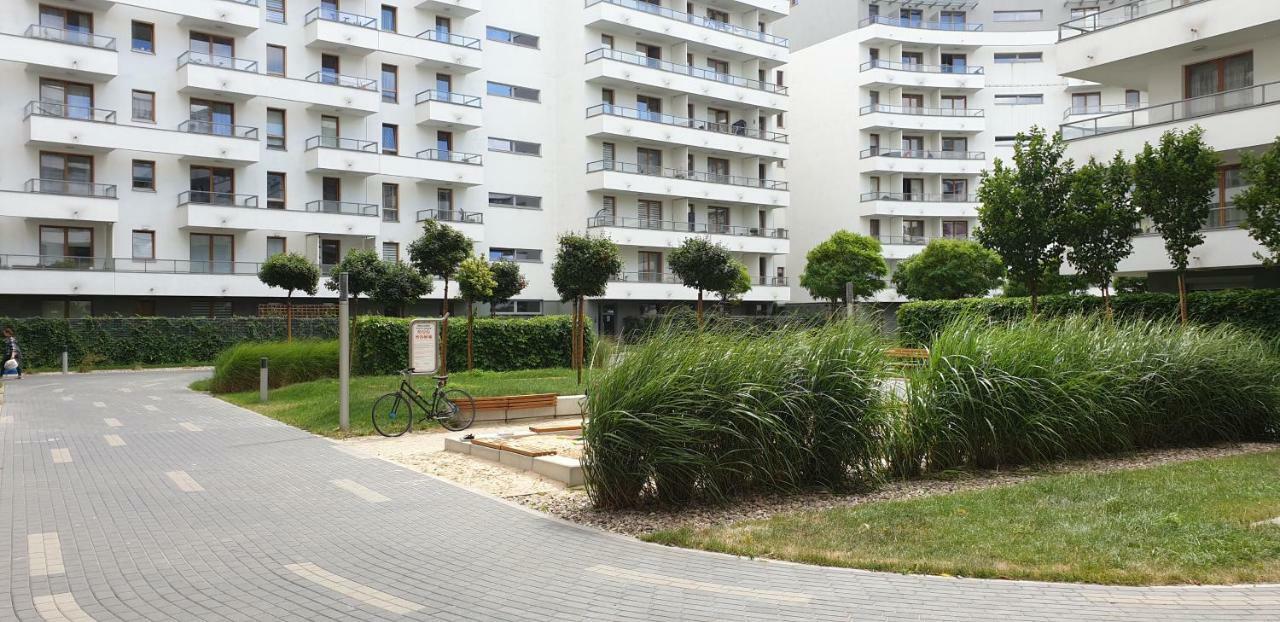 Newburg Apartments Kasprzaka 45 M2 Warsaw Exterior photo